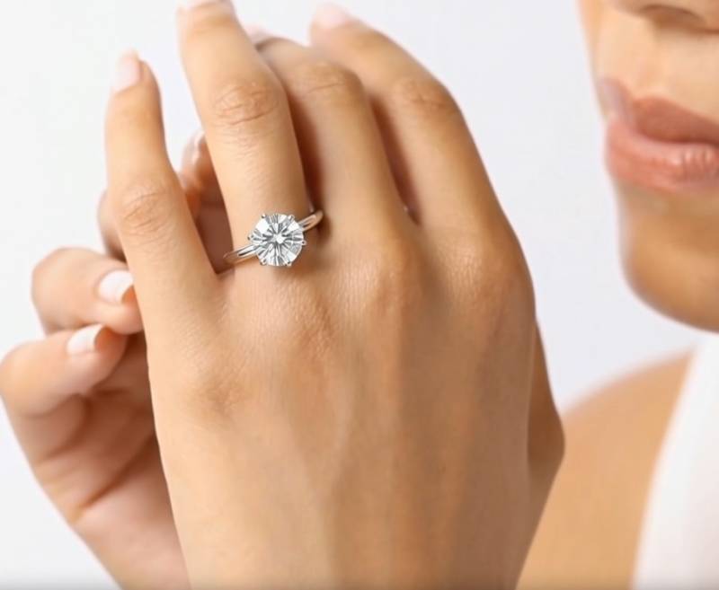 Round Diamond Solitaire Ring