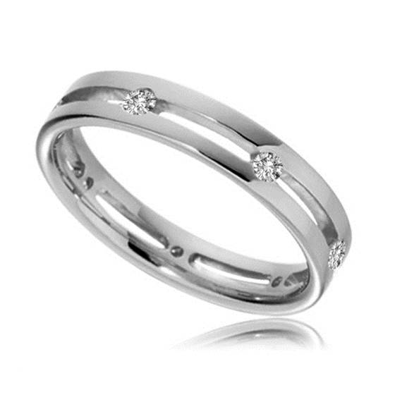 4mm Round Diamond Wedding Ring