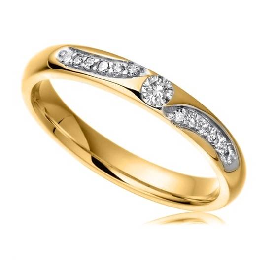 2.5mm Round Diamond Wedding Ring