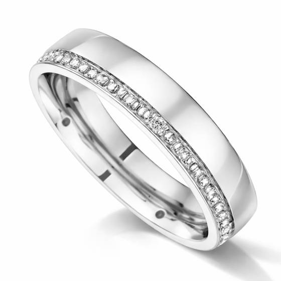 5mm Vintage Round Diamond Wedding Ring