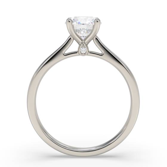 Elegant Round Diamond Engagement Ring