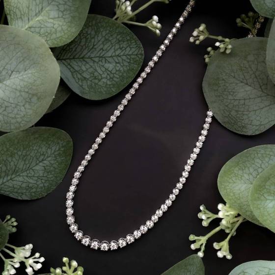 3.08ct VVS/F-G Natural Round Cut Diamond Tennis Necklace in 9k White Gold