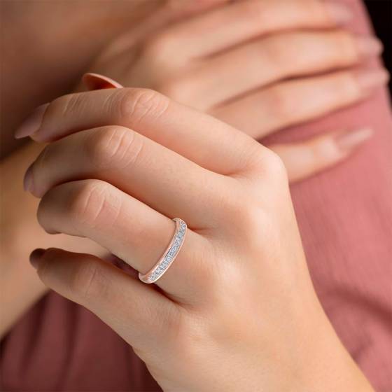 0.36ct VS/E-F Natural Princess Diamond Eternity Ring in 18k Rose Gold
