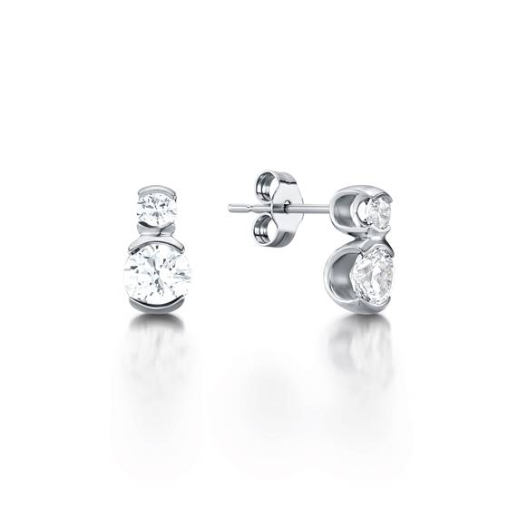 Elegant Round Diamond Drop Earrings