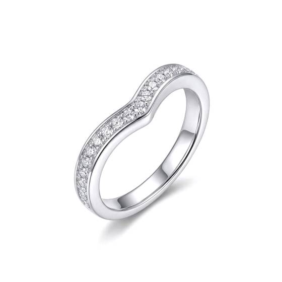 Round Diamond Set Shaped Wedding Ring