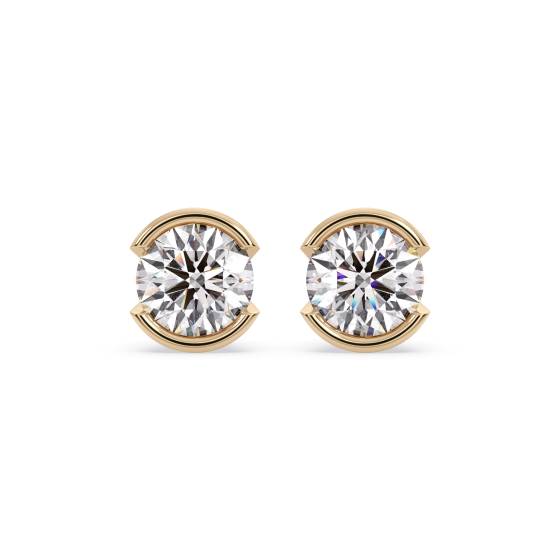 Round Diamond Stud Earrings