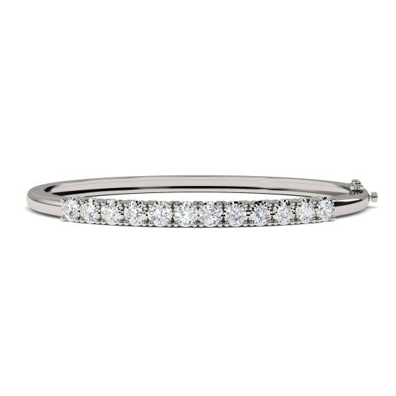 Elegant Round Diamond Set Bangle