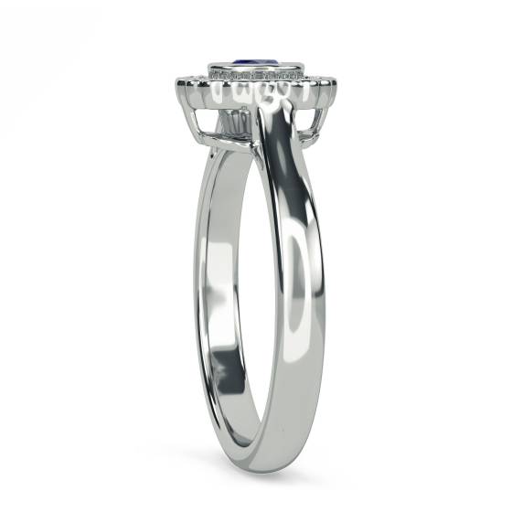 1.15ct Blue Sapphire Bezel Set Scalloped Ring