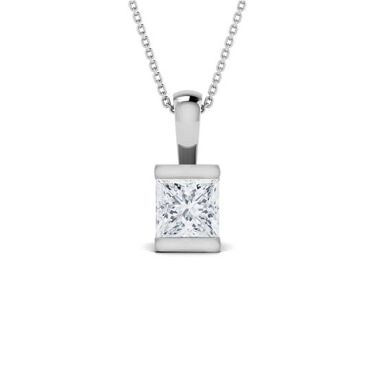 0.15 SI/G-H Princess Diamond Pendant