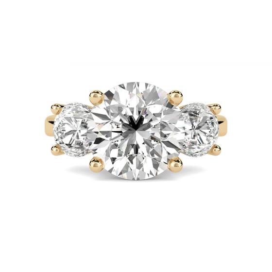 Oval & Round Trilogy Ring